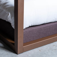 The Loft hemelbed met hoofdbord