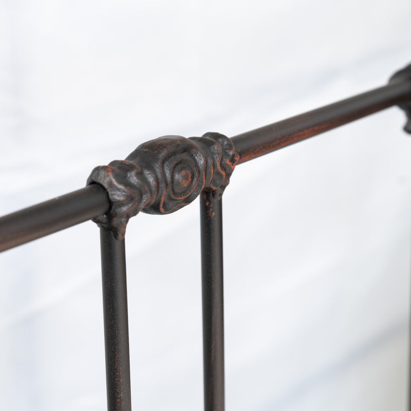 Lit simple en métal Veurne