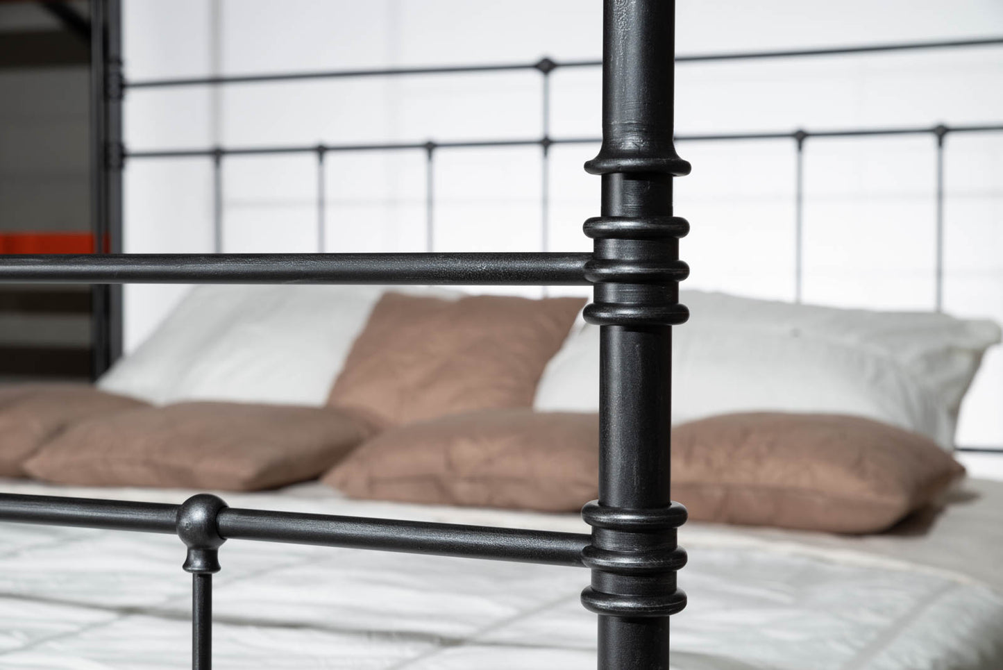 Antwerp canopy bed 180x200cm